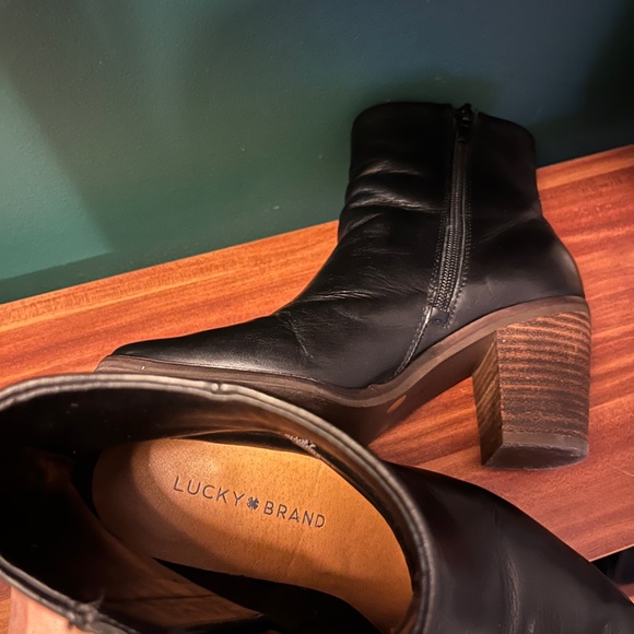 Lucky Brand Heel Ankle Boot - Picture 8 of 9